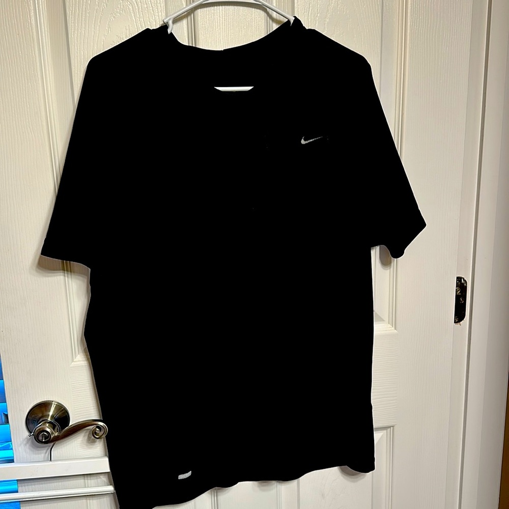 Men’s L Nike Dri fit t shirt